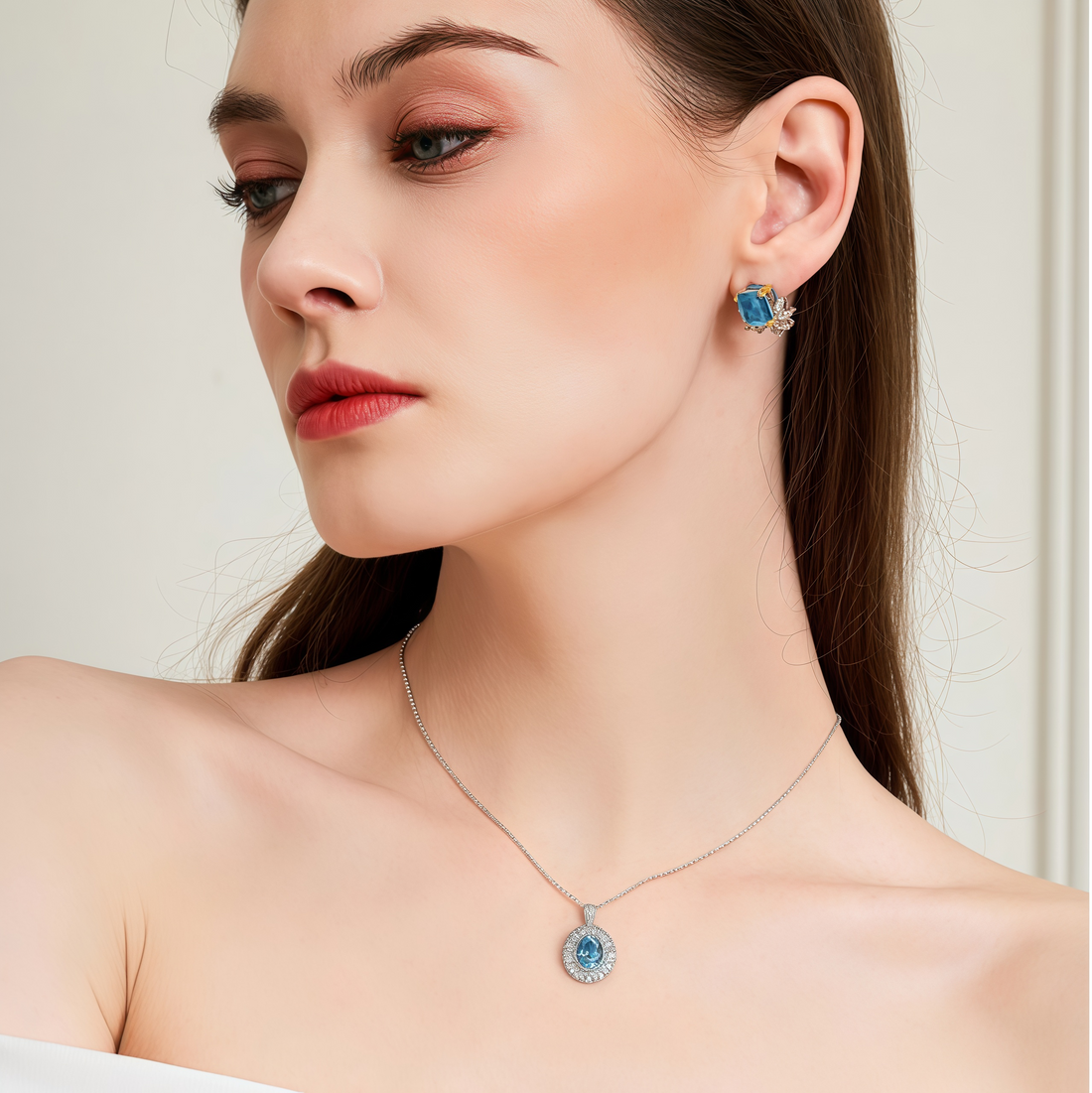Crown of the Starry Sea · Natural Topaz Necklace