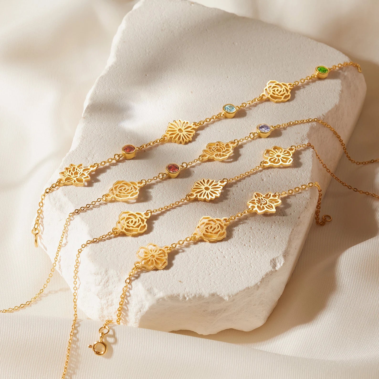 Lovecriana Birth Flower And Birthstone Bracelet