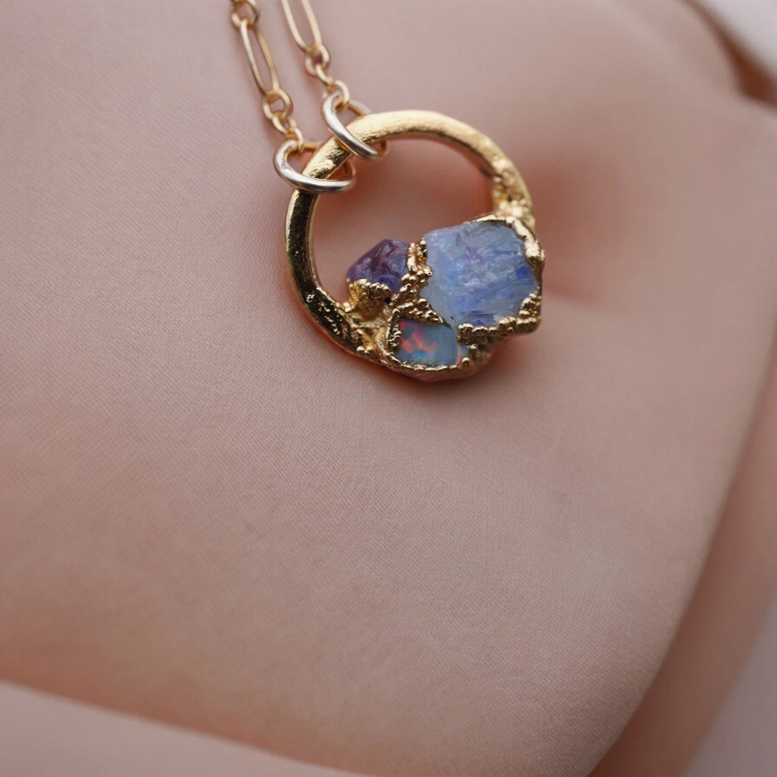 Lovecriana Custom Birth Raw Stone Necklace-Round