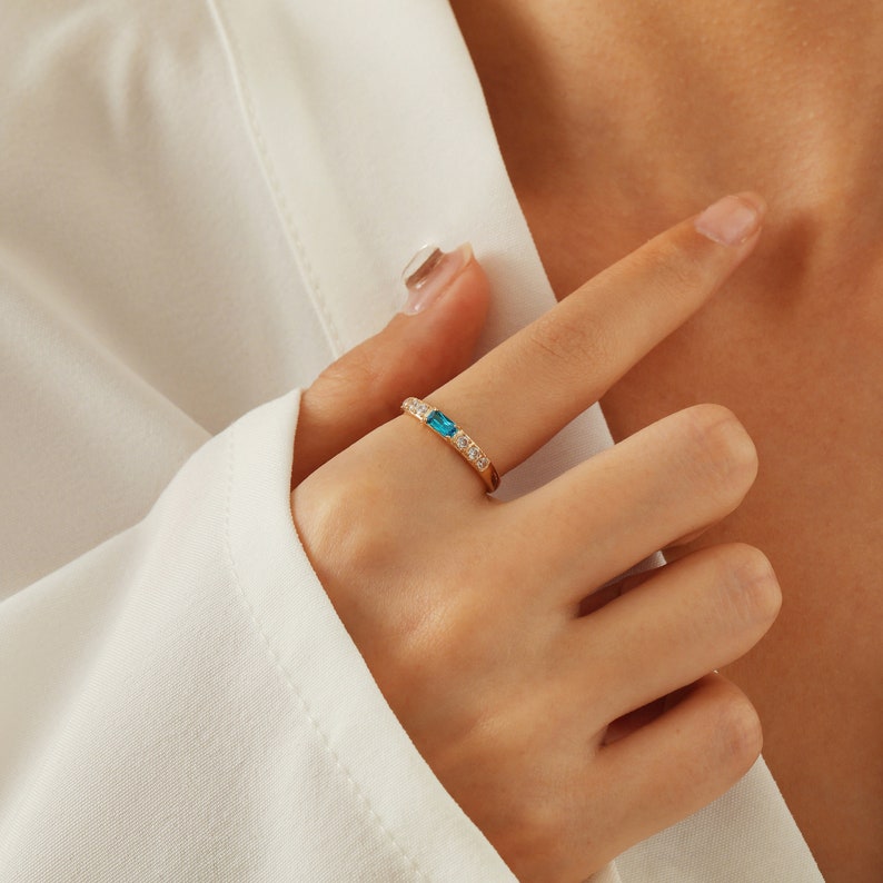 Lovecriana Dainty Baguette Birthstone Ring, Minimalist Mother Grandma Ring Gift