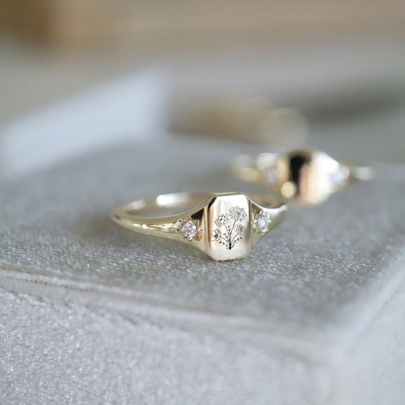 Lovecriana Dainty Birth flowers ring for women