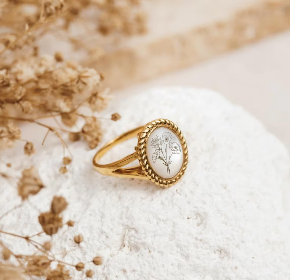 Lovecriana Personalized Birth Flower Ring, Birth Month Ring