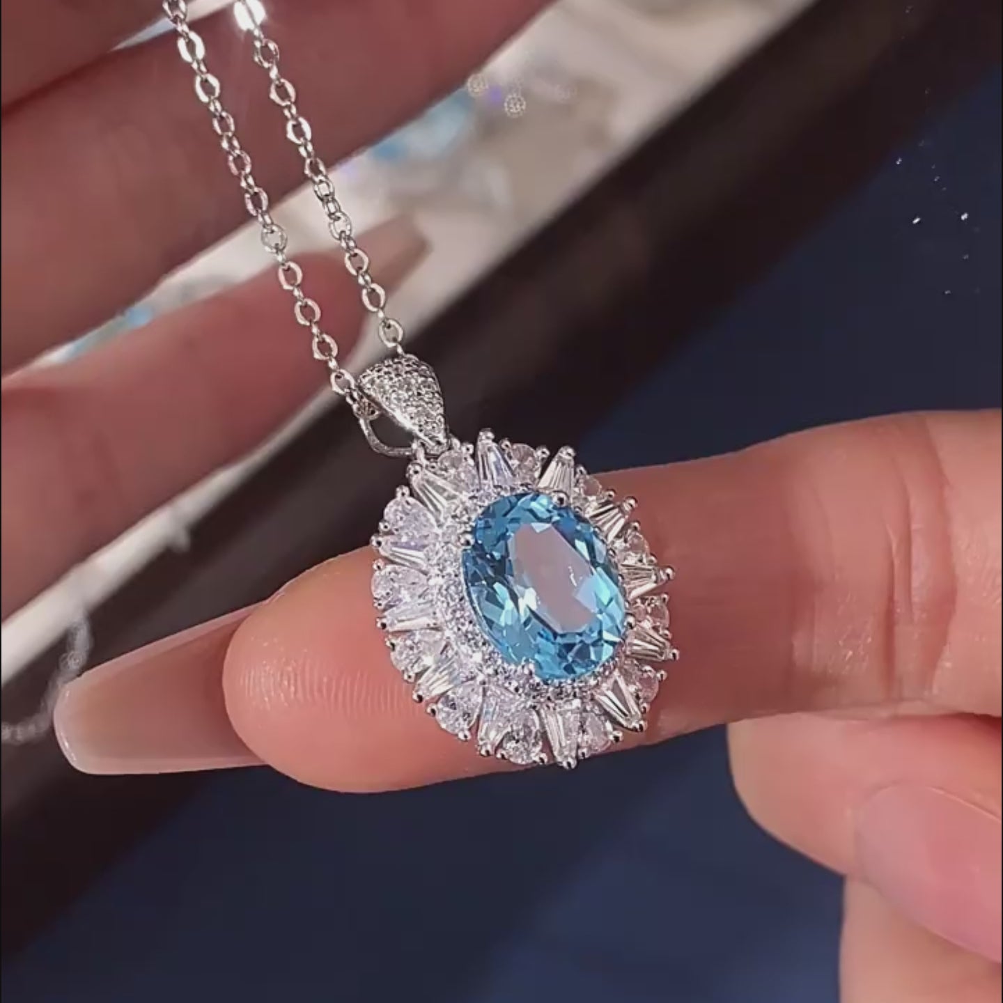 Crown of the Starry Sea · Natural Topaz Necklace